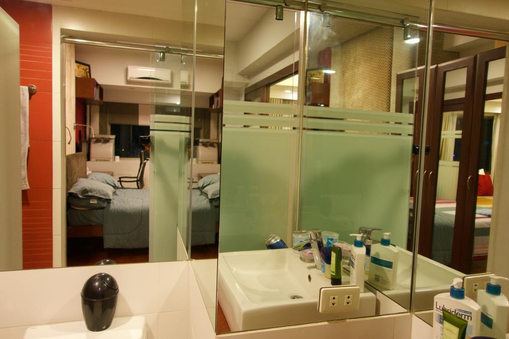 Luxury Condo At Forbeswood Parklane The Fort Bgc Makati City Quarto foto
