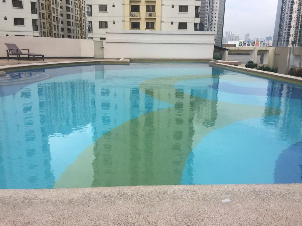 Luxury Condo At Forbeswood Parklane The Fort Bgc Makati City Exterior foto